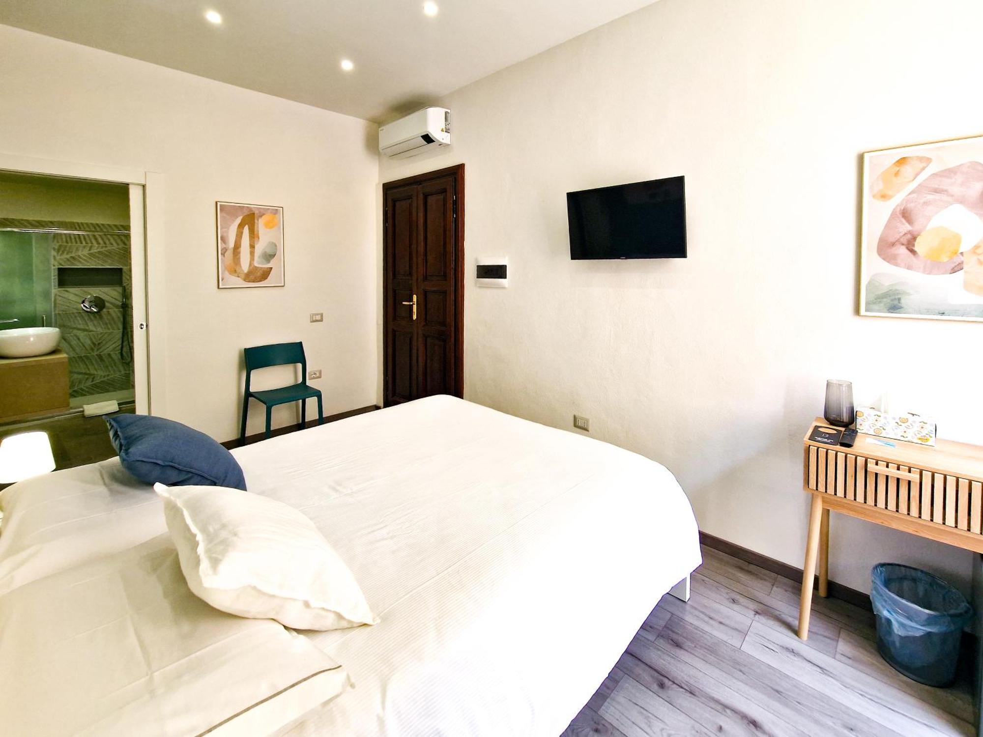 Il Caracolo Rooms La Maddalena  Exteriör bild